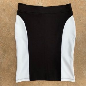 Arden B Pencil Skirt